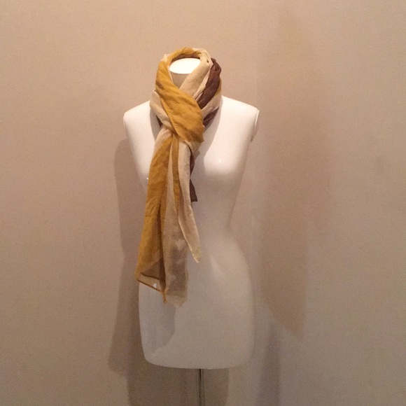 Scarf - Picture 2 of 3